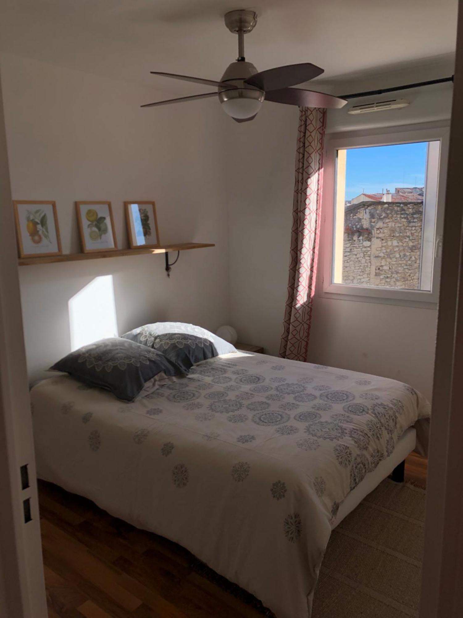 Bel Appartement Nimois Au Calme Avec Balcon Ним Экстерьер фото
